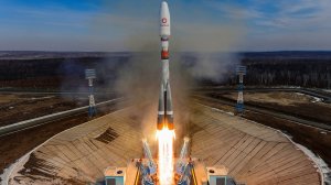 Ракета-носитель "Союз-2.1б" с космическим аппаратом "Метеор-М" стартовала с космодрома Восточный.