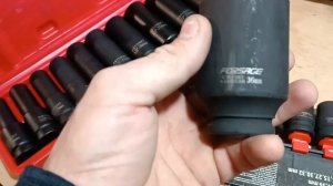 Гайковерт аккумуляторный