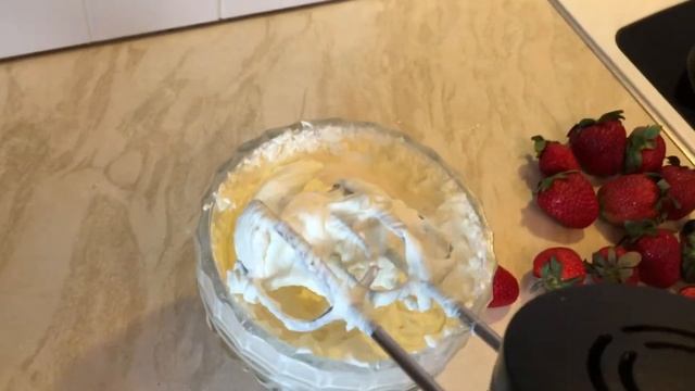 Как приготовить крем чиз. Готовим вкусный крем для торта!