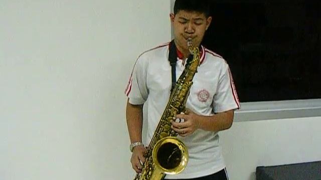 Amazing Grace - Buffet Super Dynaction Tenor Sax смотреть онлайн