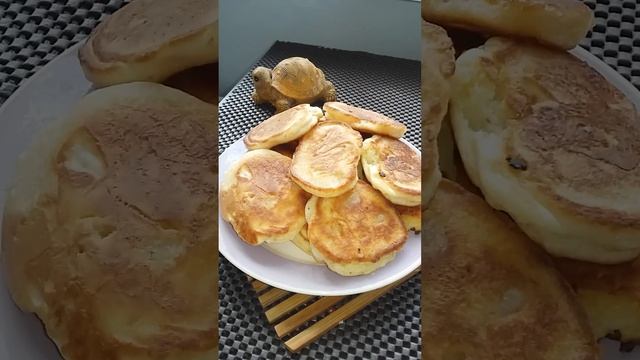 Оладьи из густых Сливок с Грушами внутри. смотреть онлайн