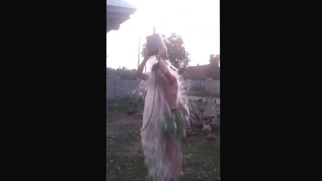 Принял быстрый душ! смотреть онлайн