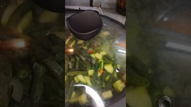 овощное рагу со стручковой фасолью