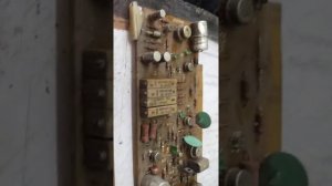 видео 1 разбор источника питания постоянного тока Б5-46 обзор на ценные радиодетали