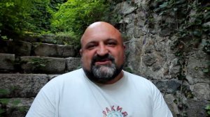 Красимир Йорданов.На болгарском читает автор