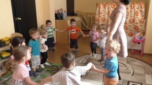 5 группа (дети 2-3 лет) Игра "Мы большой построим дом"