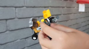 Трансформер Бамблби Transformers: Bumblebee #bumblebee #лего #transformation #бамблби #lego