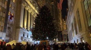 New York City LIVE NYSE Christmas Tree Lighting 2023