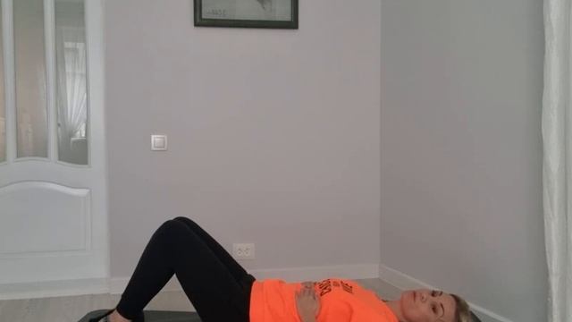 Занятие 5. Знакомство с телом. Тазовые часы. смотреть онлайн