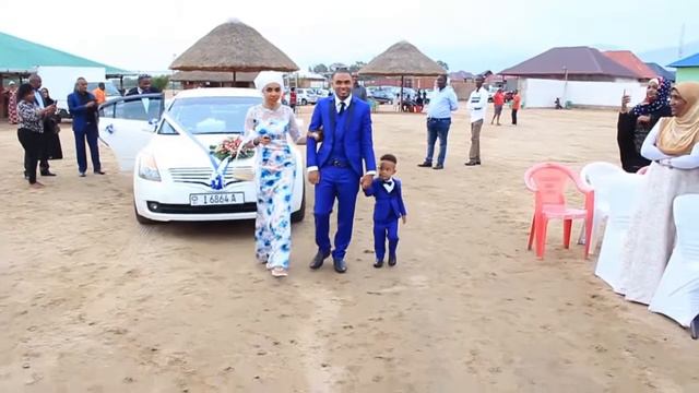 Mur'Umwe by Kolly ft Bashir and Linah смотреть онлайн