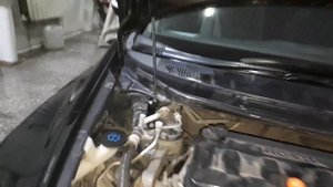 Упор капота CIVIC FD 4D