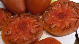 Томаты новинки - 2022. Томат Черное сердце Америки - какой он? ДЕГУСТАЦИЯ спелых томатов.