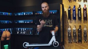 КАК УБРАТЬ ЛЮФТ на самокате