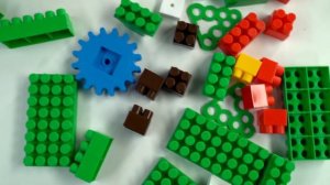 РАСПАКОВКА КОНСТРУКТОР домик и волшебный лес ЙОКО - играем в игрушки из мультиков Поиграйка с Егоро