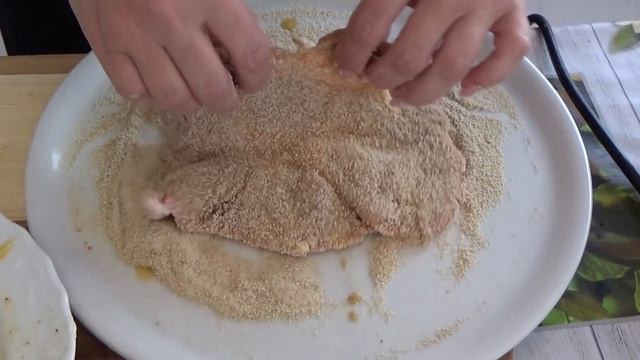 Шницель из свинины запеченый с помидором и сыром!!!