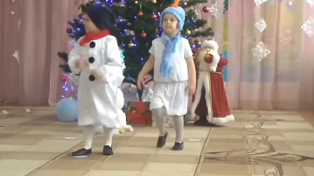Танец снеговиков смотреть онлайн