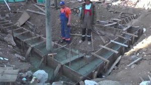 Заливка бетоном ленточный фундамент. Фундамент для дома заливка бетоном