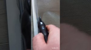универсальная москитная сетка на двери. Сборка, установка. Дешевле купить и установить самому.