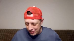 Хитрый подарок на 8 марта.mp4