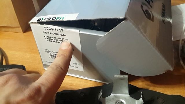 Разница между передними тормозными колодками AUDI A6 C5 и AUDI A6 C6 (20190313 200928) смотреть онлайн