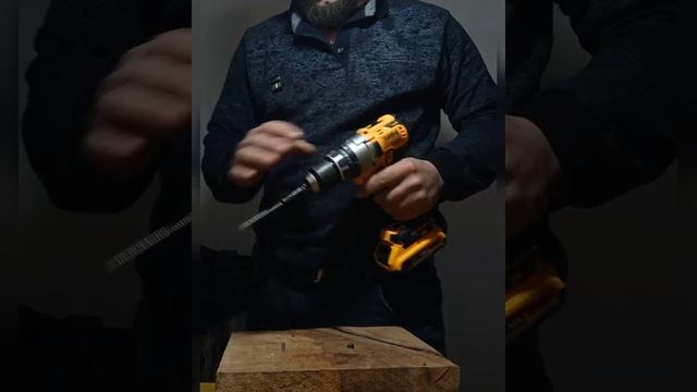 тест шуруповёрт DeWalt 18v (реприка)