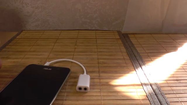 Разветвитель или Splitter для наушников. Полезная мелочь смотреть онлайн