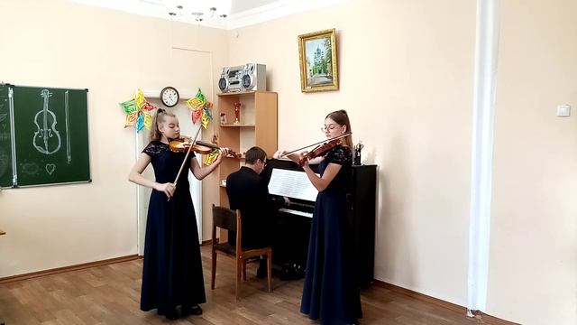 Перегудова В. и Ефремова А., уч.-ся МБУДО "ДШИ №1 г. Ельца" К.Гардель Танго "Запах женщины" смотреть онлайн