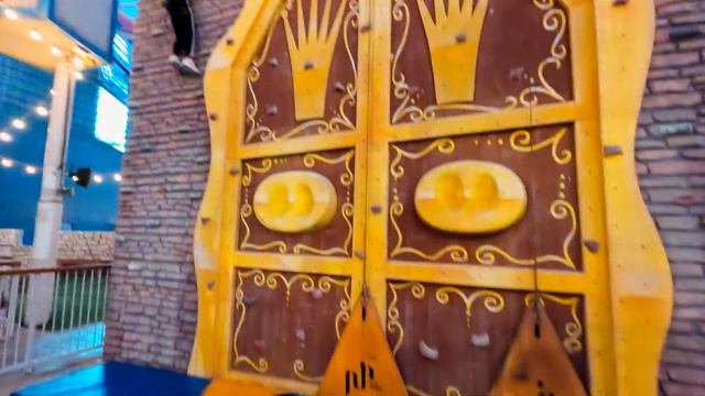 ANGRY BIRDS WORLD QATAR смотреть онлайн