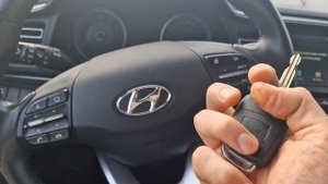 КЛЮЧ ЗАЖИГАНИЯ HYUNDAI ELANTRA 2021 СДЕЛАТЬ ДУБЛИКАТ ЧИП КЛЮЧА ЗАЖИГАНИЯ ХЕНДАЙ ЭЛАНТРА ПРИВЯЗКА