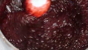 Варенье из жимолости без варки. Жимолость перетертая с сахаром