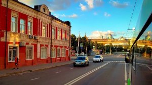 По Красной Армии до Красной площади на троллейбусе. Курск.