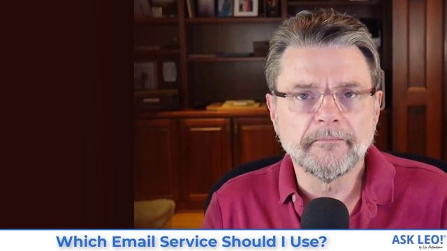 Which Email Service Should I Use? смотреть онлайн