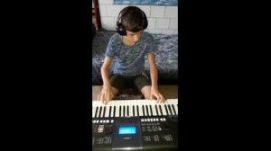 "Маленькая страна" на синтезаторе YAMAHA PSR-E423