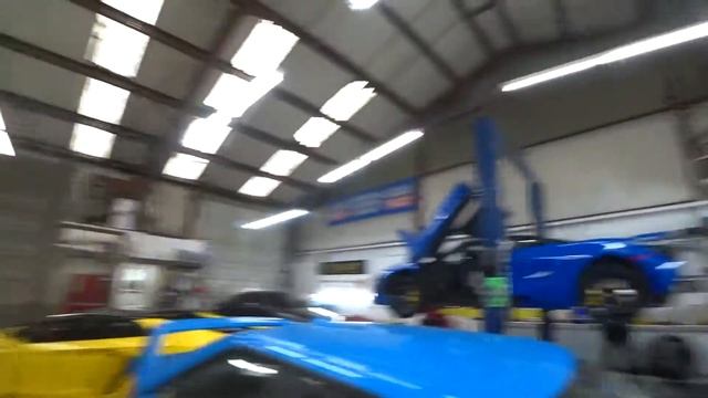 Ferrari FF 7DCT gearbox repair and installation, McLaren 720S exhaust manifold repair VLOG #20 смотреть онлайн