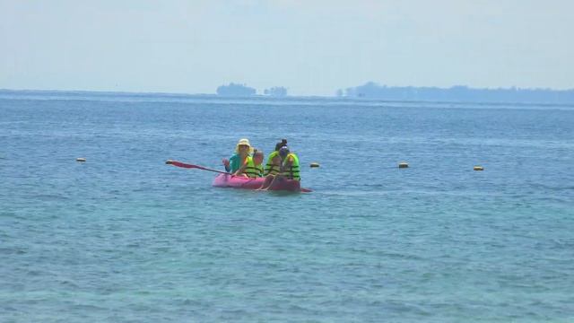 Koh Wai Beach Resort 02 смотреть онлайн