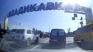 Когда ты на джипе можно многое.......... Осетия - Владикавказ - Архонская трасса..mp4