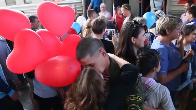 Дмб 2016. Она его дождалась! Это любовь! смотреть онлайн