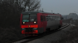 РА1-0081 сообщением Ливны-1 — Курск делает остановку на о.п. 69 км