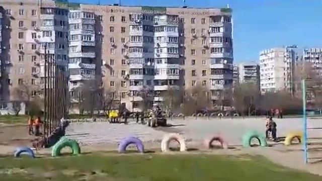 Одесса р-н Таирова школа - стадион 5 апреля 2017 г. смотреть онлайн