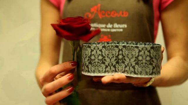 Цветы в коробке. Сердце (упаковка цветов) Oasis смотреть онлайн