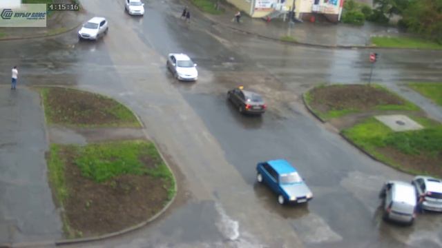 Авария 31.05.19  в 14_14 на перекрестке улиц Свердлова и Володарского.