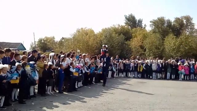 ОЗЕРНАЯ СРЕДНЯЯ ШКОЛА 1.09.2019 САМИРА смотреть онлайн