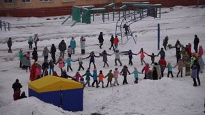 Сжигание чучела на праздник Масленицы.