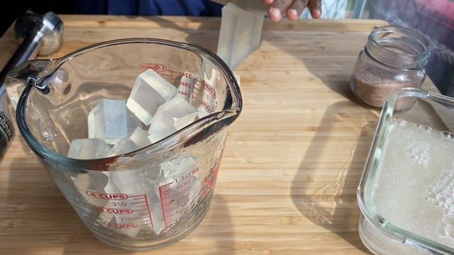 DIY Facial Bar for Sensitive Skin | Acne | Using Aloe Vera Leaf Gel and Himalayan Sea Salt смотреть онлайн