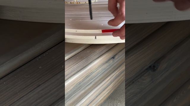 Слуховое окно холодного чердака с подсветкой фронтона
