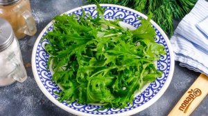 Салат с ростбифом и рукколой