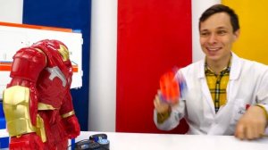 Игрушки Супергерои Вселенной Марвел: Халк заболел! Видео про игры в больничку