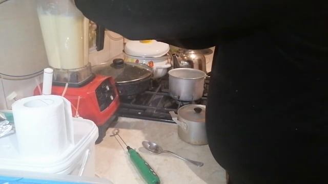 приготовление каши для птенцов