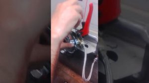 Видео-схема по монтажу гигиенического душа от WEBERT