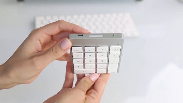 Satechi Slim Aluminum Wireless Keypad смотреть онлайн